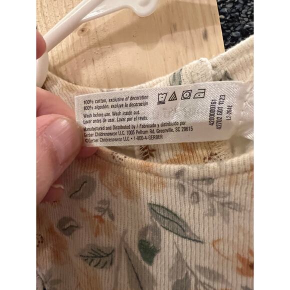 Modern Moments 24M Floral Corduroy Ruffle Romper - Picture 4 of 4